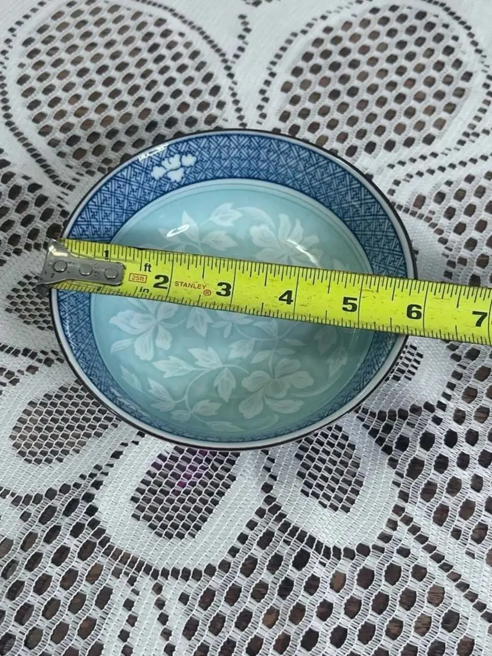 Andrea by Sadek Japanese Porcelain Blue&White Floral Bowl Geometric Rim